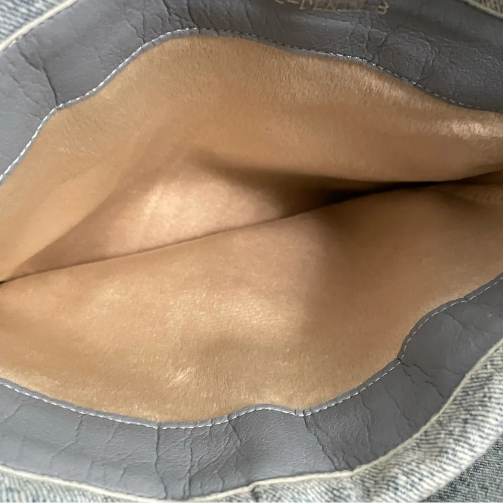 Azalea Wang Brynlee Denim‎ Western Boot NEW